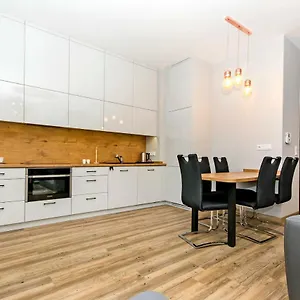 Twenty - Neptun Park By Oneapartments Apartament